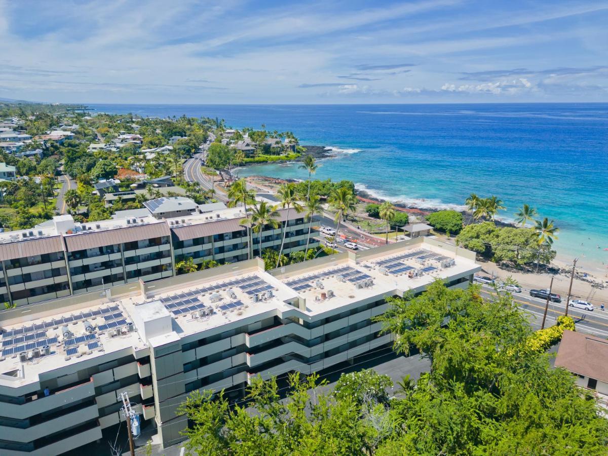 Family Getaway - Lava Room At Magic Sands Beach Kailua-Kona Buitenkant foto