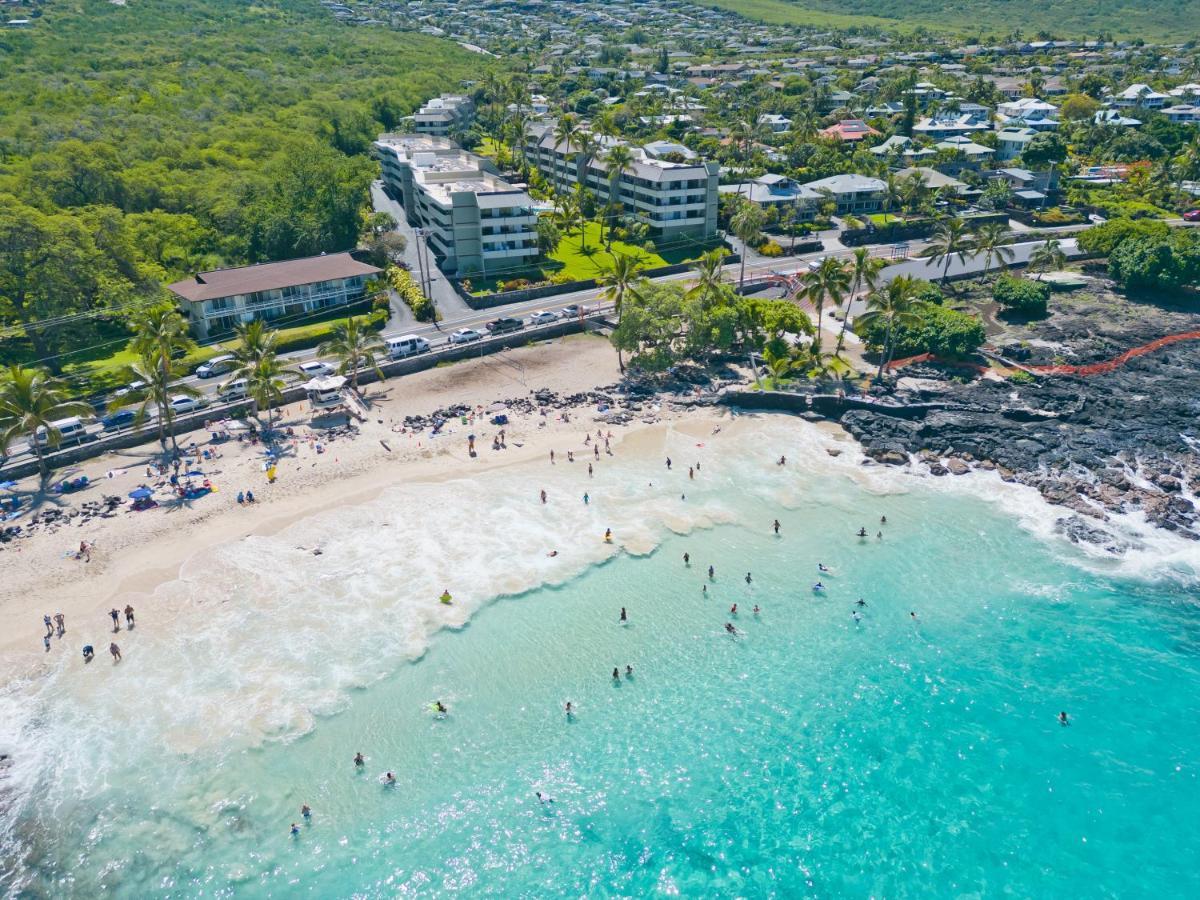 Family Getaway - Lava Room At Magic Sands Beach Kailua-Kona Buitenkant foto